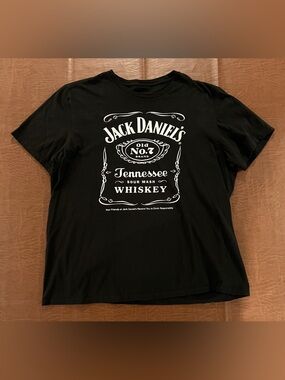 Jack Daniel’s Whiskey Shirt - Size 2XL (Fit L/XL)